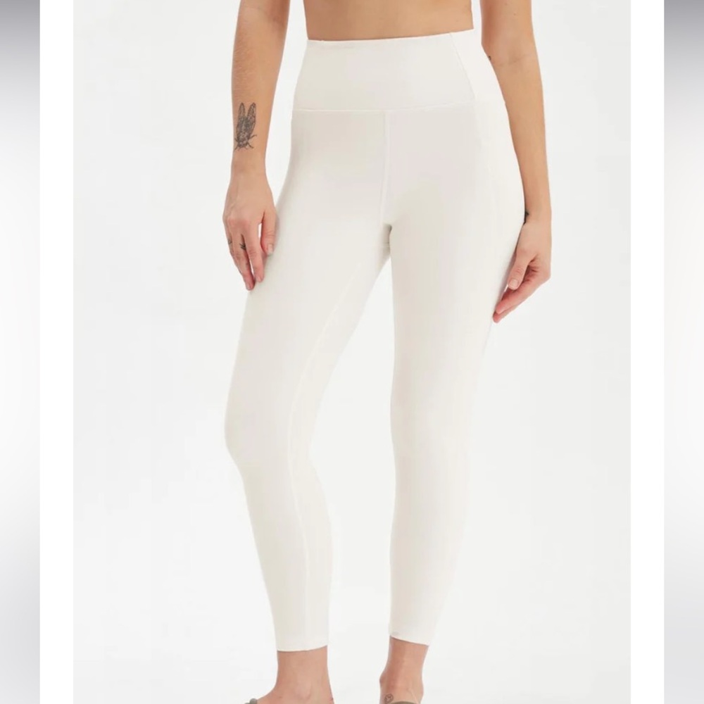 GC high rise compressive legging, oyster/cream, small, pocketless, 28” inseam